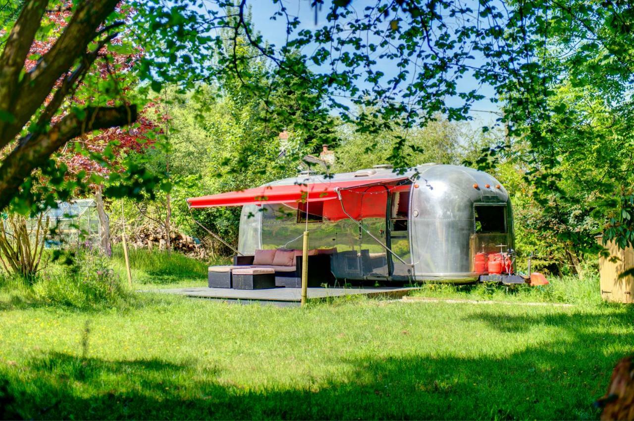The Airstream Villa Penryn Exterior photo