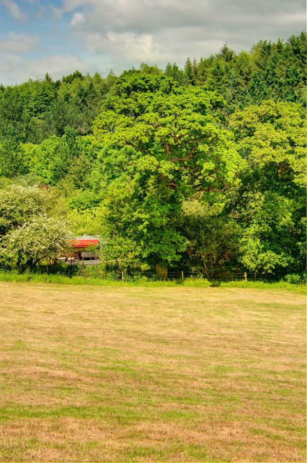 The Airstream Villa Penryn Exterior photo